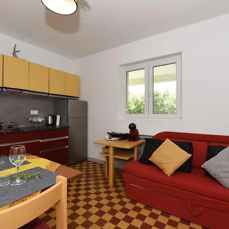 Happy Place * Bacina